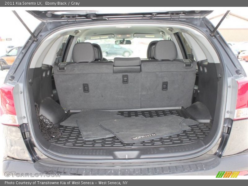 Ebony Black / Gray 2011 Kia Sorento LX
