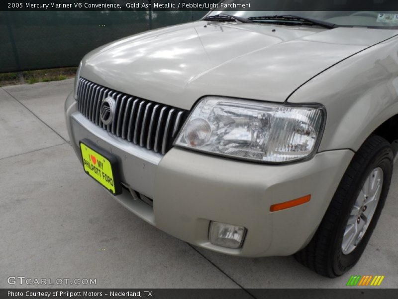 Gold Ash Metallic / Pebble/Light Parchment 2005 Mercury Mariner V6 Convenience