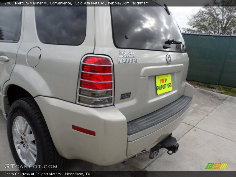 Gold Ash Metallic / Pebble/Light Parchment 2005 Mercury Mariner V6 Convenience