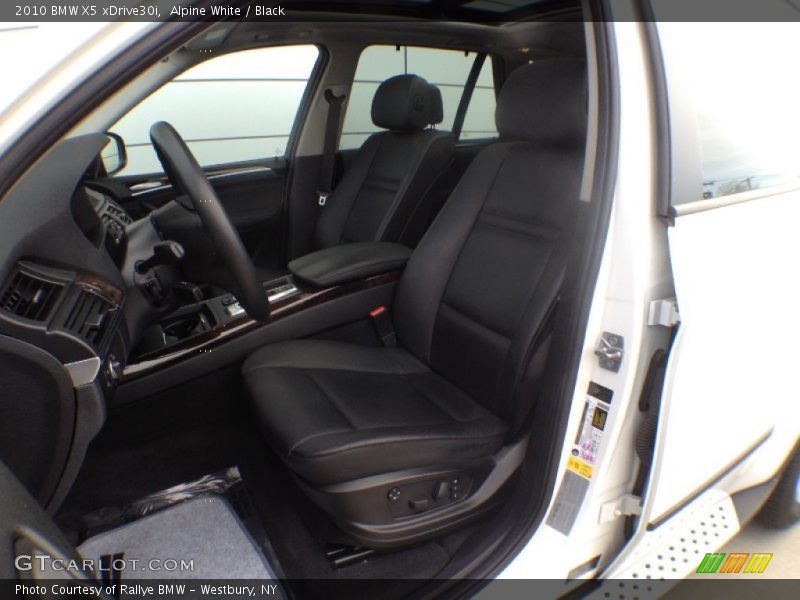 Alpine White / Black 2010 BMW X5 xDrive30i
