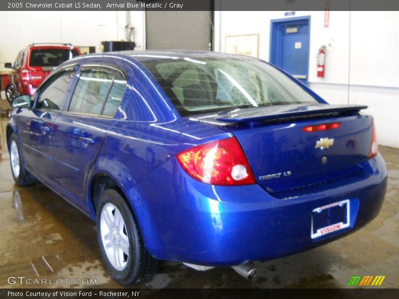 Arrival Blue Metallic / Gray 2005 Chevrolet Cobalt LS Sedan