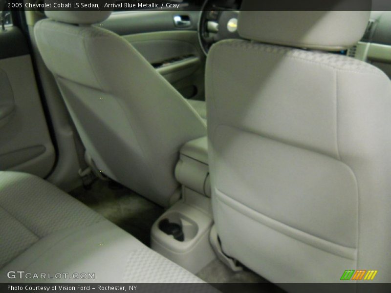 Arrival Blue Metallic / Gray 2005 Chevrolet Cobalt LS Sedan
