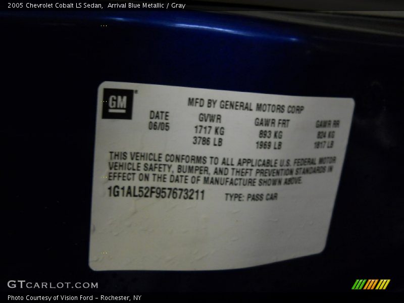 Arrival Blue Metallic / Gray 2005 Chevrolet Cobalt LS Sedan