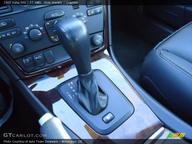  2005 S60 2.5T AWD 5 Speed Automatic Shifter