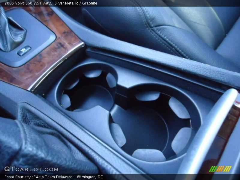 Silver Metallic / Graphite 2005 Volvo S60 2.5T AWD