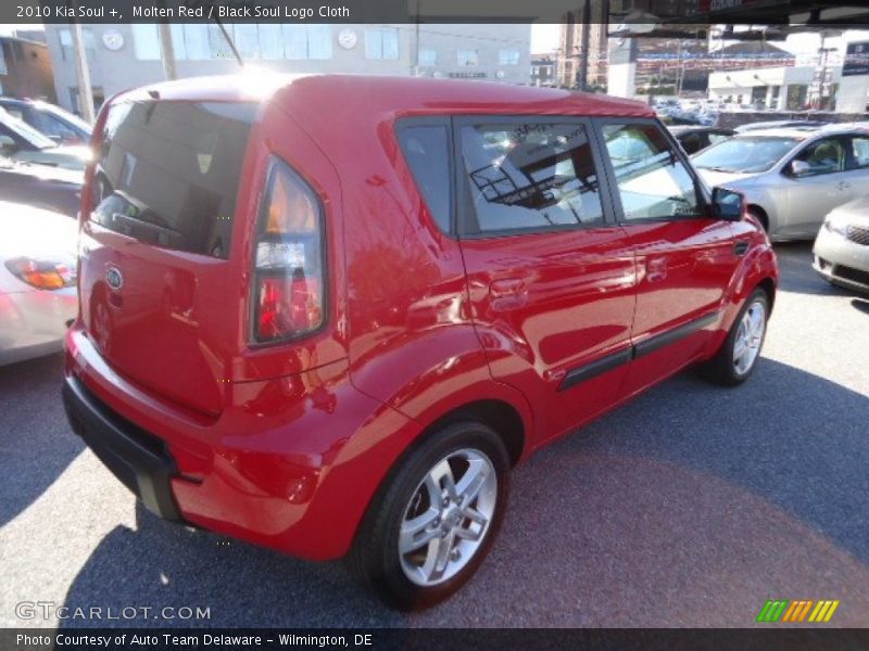 Molten Red / Black Soul Logo Cloth 2010 Kia Soul +
