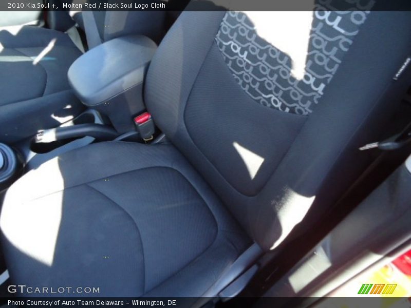 Molten Red / Black Soul Logo Cloth 2010 Kia Soul +