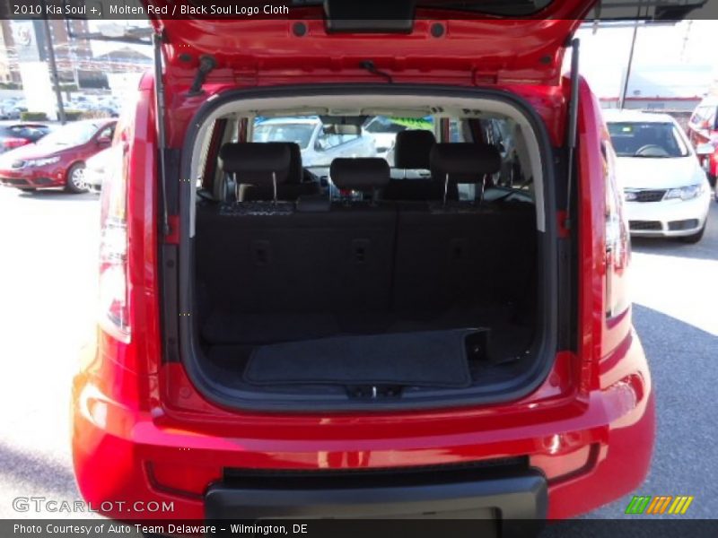 Molten Red / Black Soul Logo Cloth 2010 Kia Soul +