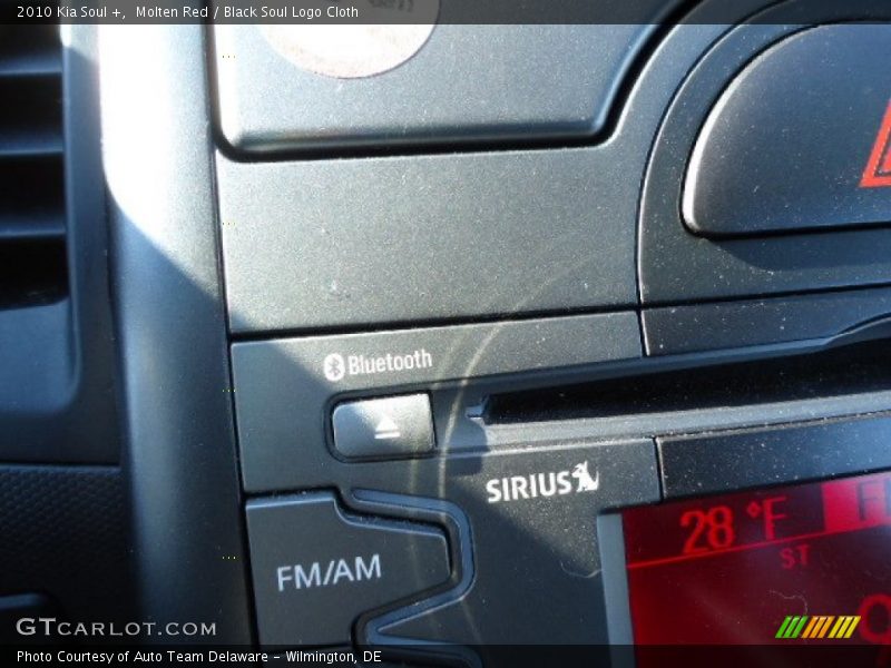 Molten Red / Black Soul Logo Cloth 2010 Kia Soul +