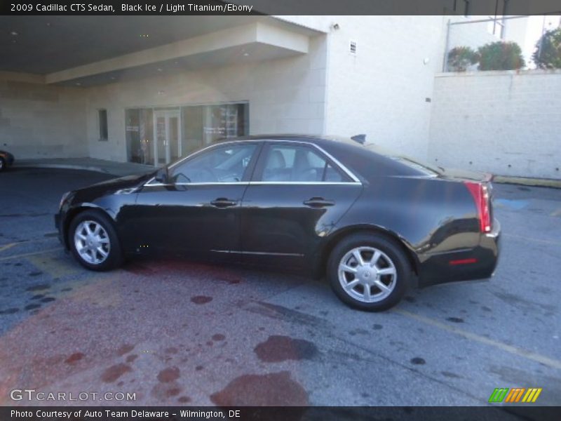 Black Ice / Light Titanium/Ebony 2009 Cadillac CTS Sedan