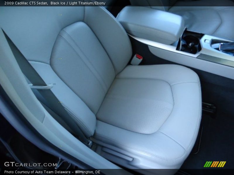 Black Ice / Light Titanium/Ebony 2009 Cadillac CTS Sedan