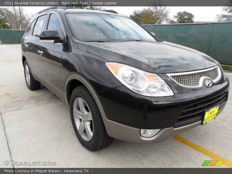 Black Noir Pearl / Saddle Leather 2011 Hyundai Veracruz Limited