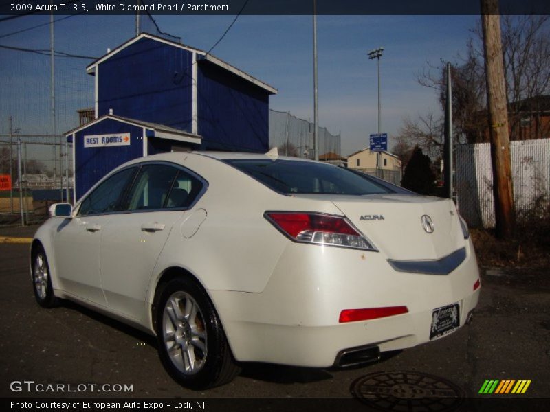 White Diamond Pearl / Parchment 2009 Acura TL 3.5