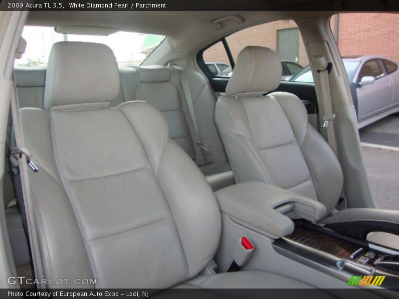White Diamond Pearl / Parchment 2009 Acura TL 3.5