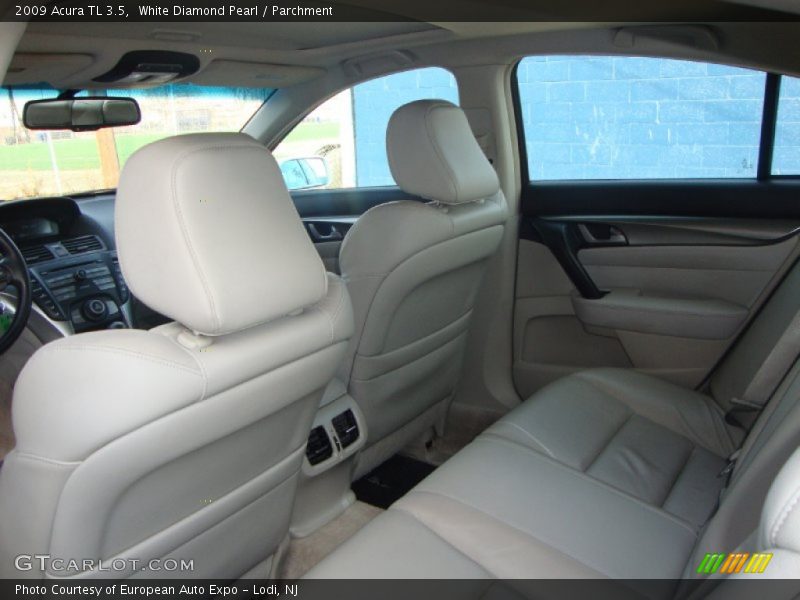 White Diamond Pearl / Parchment 2009 Acura TL 3.5