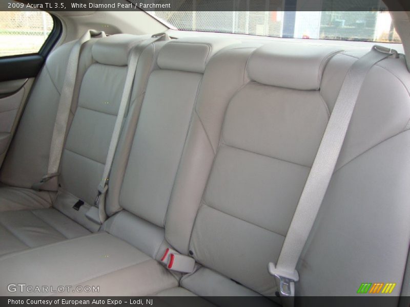 White Diamond Pearl / Parchment 2009 Acura TL 3.5