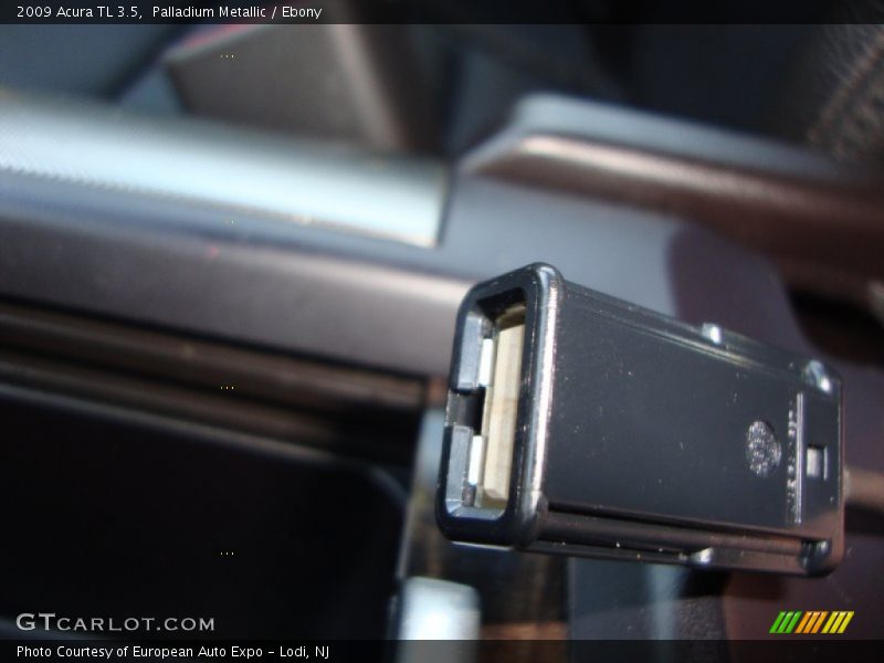 Palladium Metallic / Ebony 2009 Acura TL 3.5