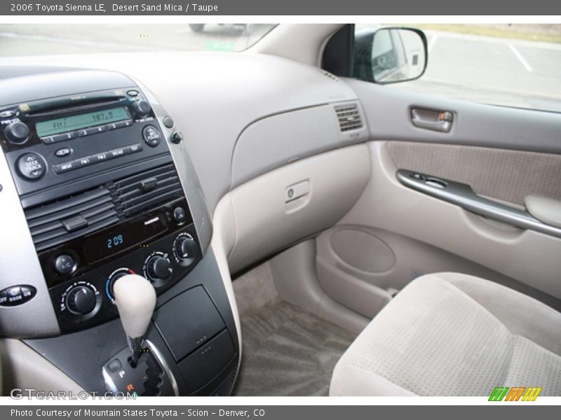 Desert Sand Mica / Taupe 2006 Toyota Sienna LE