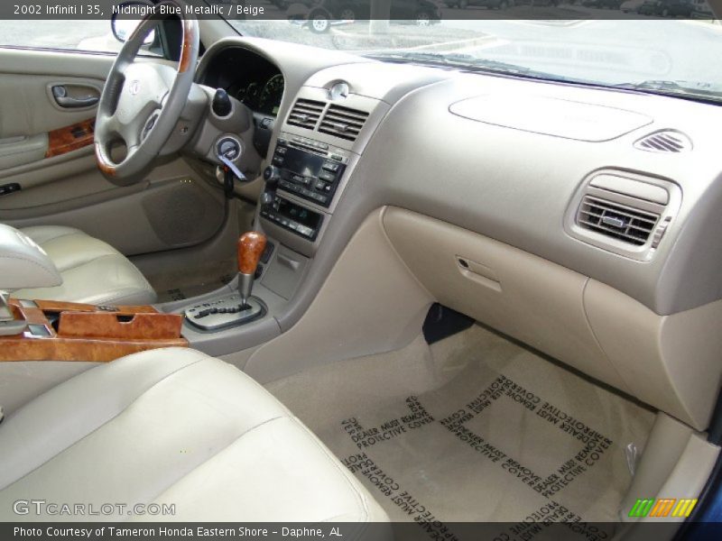 Midnight Blue Metallic / Beige 2002 Infiniti I 35