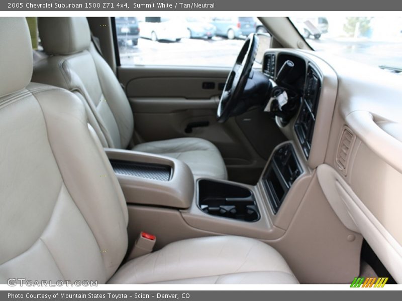 Summit White / Tan/Neutral 2005 Chevrolet Suburban 1500 Z71 4x4