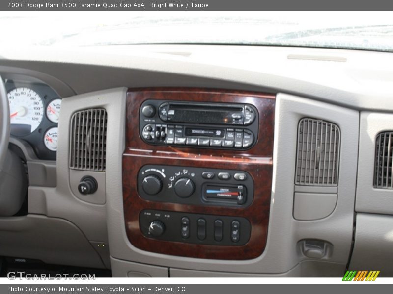 Controls of 2003 Ram 3500 Laramie Quad Cab 4x4