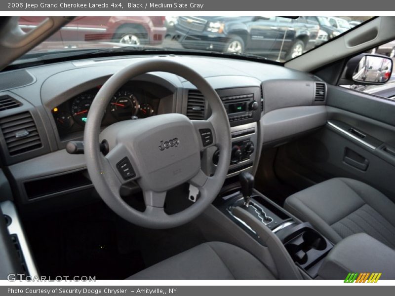 Black / Medium Slate Gray 2006 Jeep Grand Cherokee Laredo 4x4