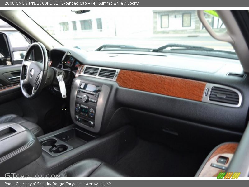 Dashboard of 2008 Sierra 2500HD SLT Extended Cab 4x4