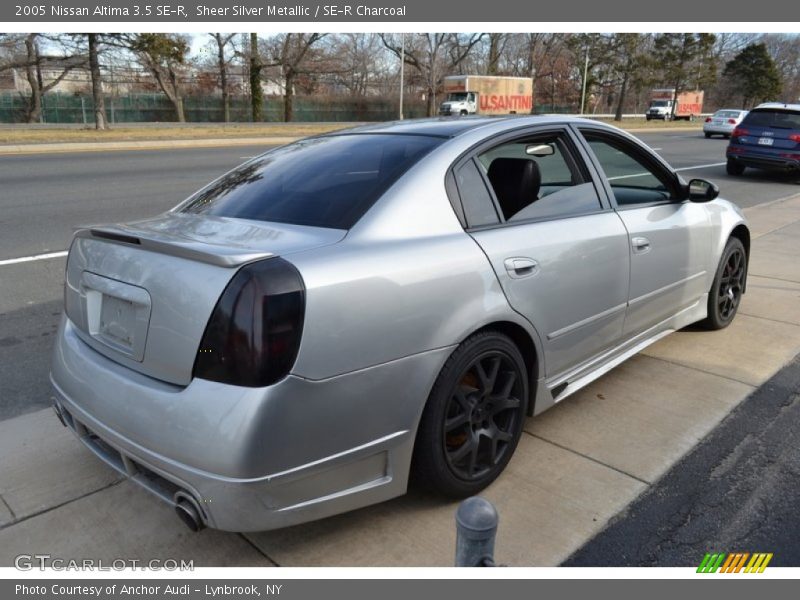 Sheer Silver Metallic / SE-R Charcoal 2005 Nissan Altima 3.5 SE-R