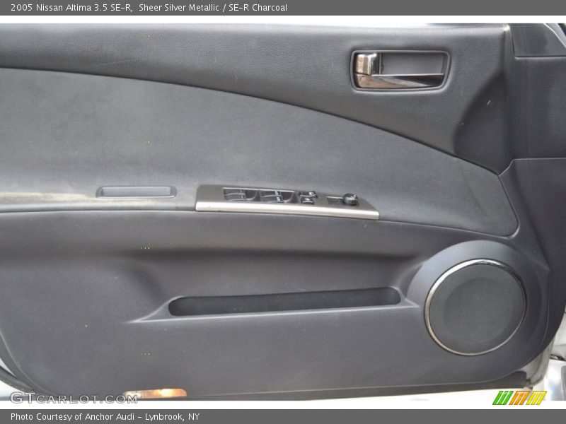Sheer Silver Metallic / SE-R Charcoal 2005 Nissan Altima 3.5 SE-R
