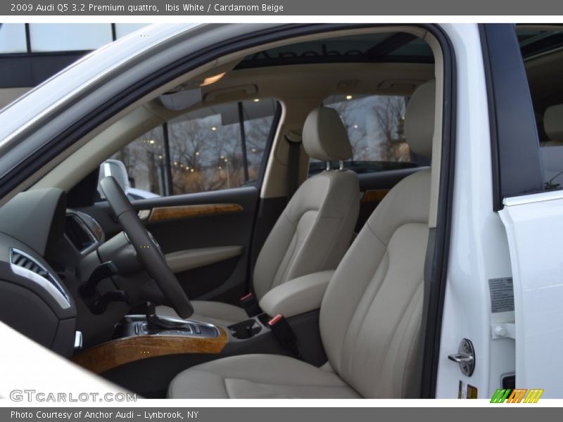 Ibis White / Cardamom Beige 2009 Audi Q5 3.2 Premium quattro
