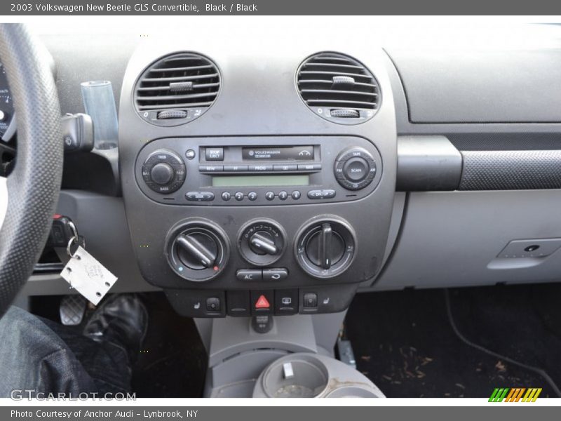Black / Black 2003 Volkswagen New Beetle GLS Convertible