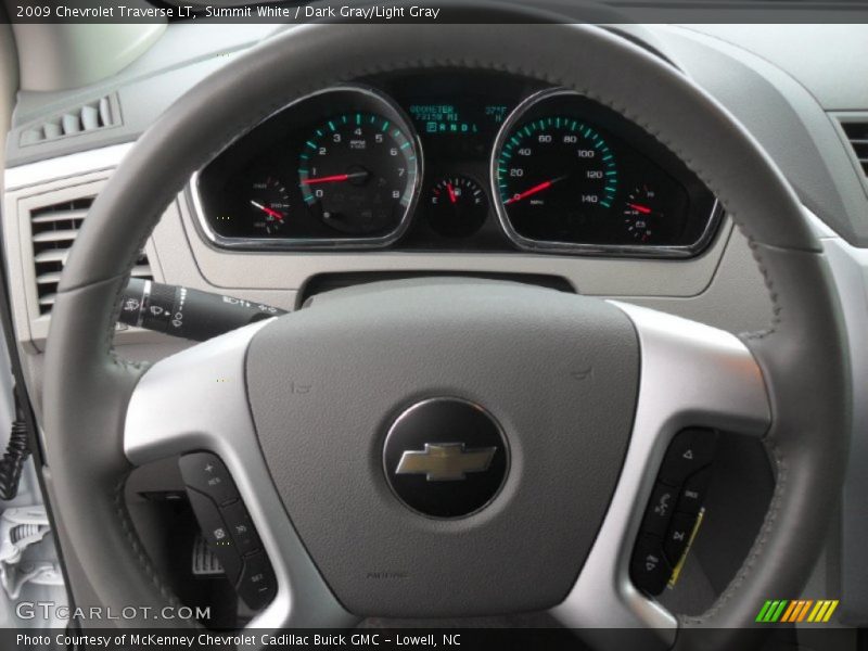 Summit White / Dark Gray/Light Gray 2009 Chevrolet Traverse LT