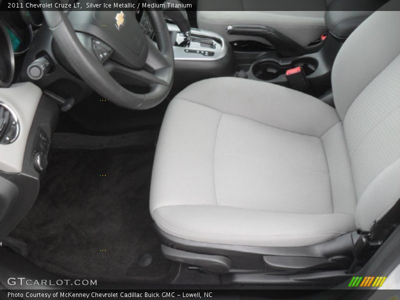 Silver Ice Metallic / Medium Titanium 2011 Chevrolet Cruze LT