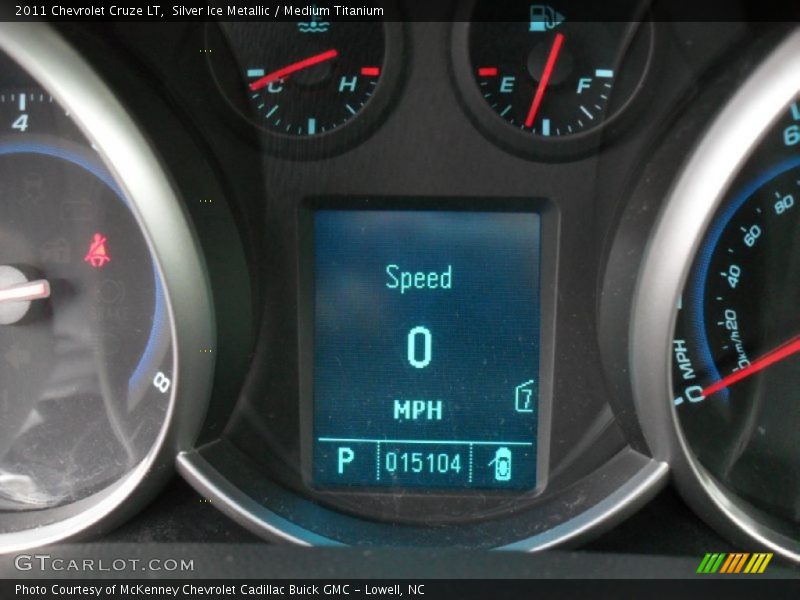 Silver Ice Metallic / Medium Titanium 2011 Chevrolet Cruze LT