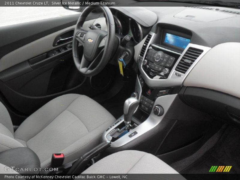 Silver Ice Metallic / Medium Titanium 2011 Chevrolet Cruze LT