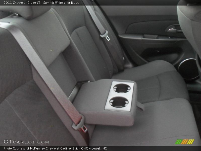 Summit White / Jet Black 2011 Chevrolet Cruze LT