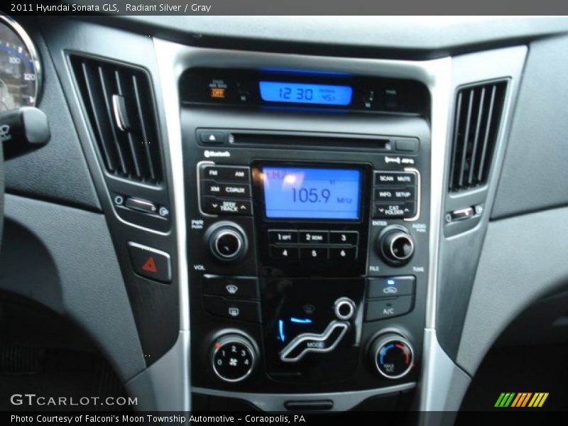 Radiant Silver / Gray 2011 Hyundai Sonata GLS