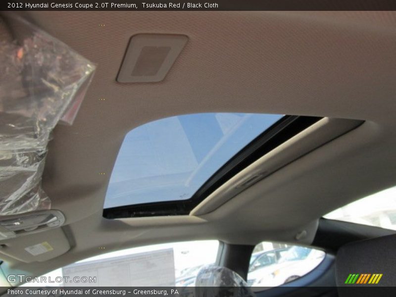 Tsukuba Red / Black Cloth 2012 Hyundai Genesis Coupe 2.0T Premium