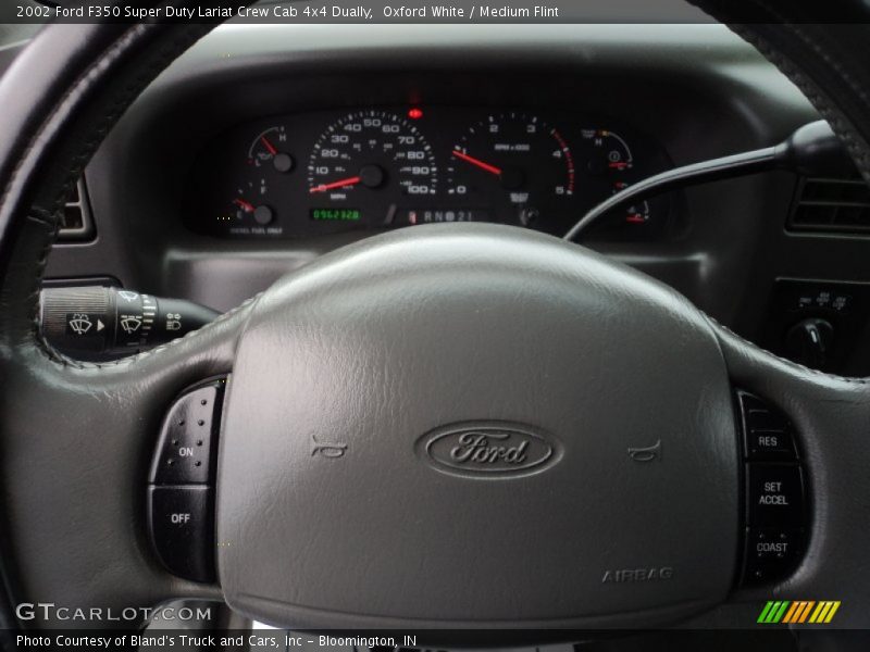 Oxford White / Medium Flint 2002 Ford F350 Super Duty Lariat Crew Cab 4x4 Dually