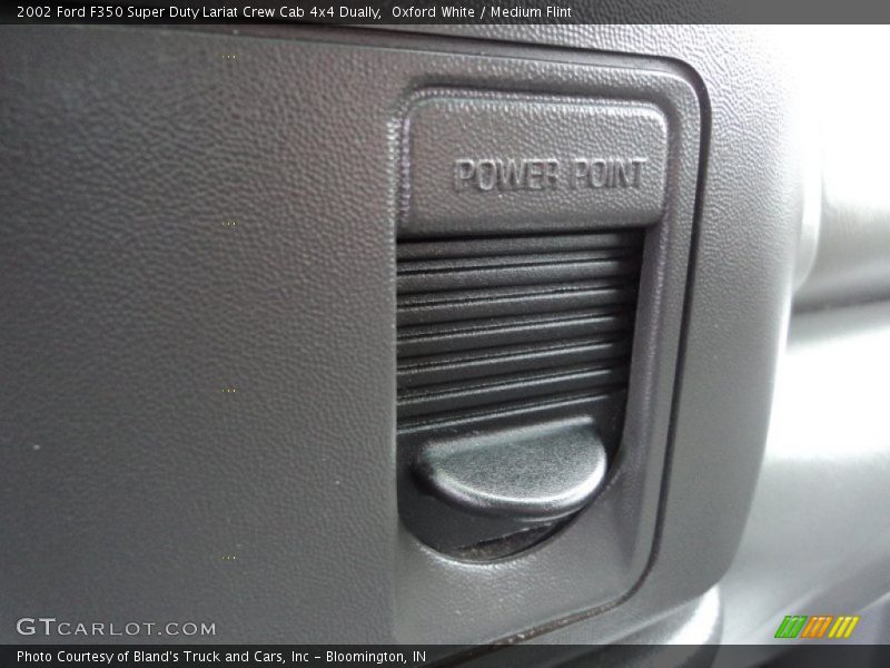 Oxford White / Medium Flint 2002 Ford F350 Super Duty Lariat Crew Cab 4x4 Dually