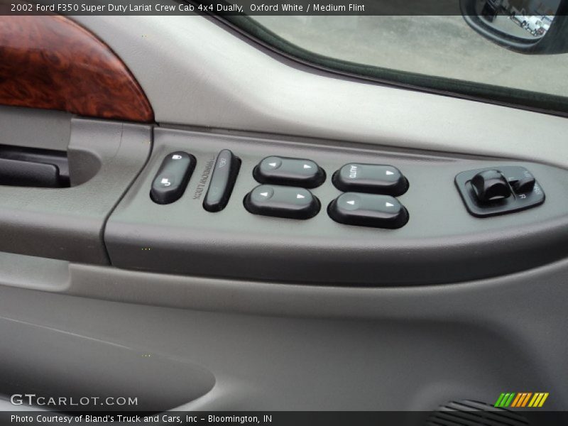 Oxford White / Medium Flint 2002 Ford F350 Super Duty Lariat Crew Cab 4x4 Dually