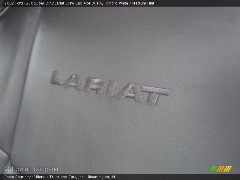  2002 F350 Super Duty Lariat Crew Cab 4x4 Dually Logo