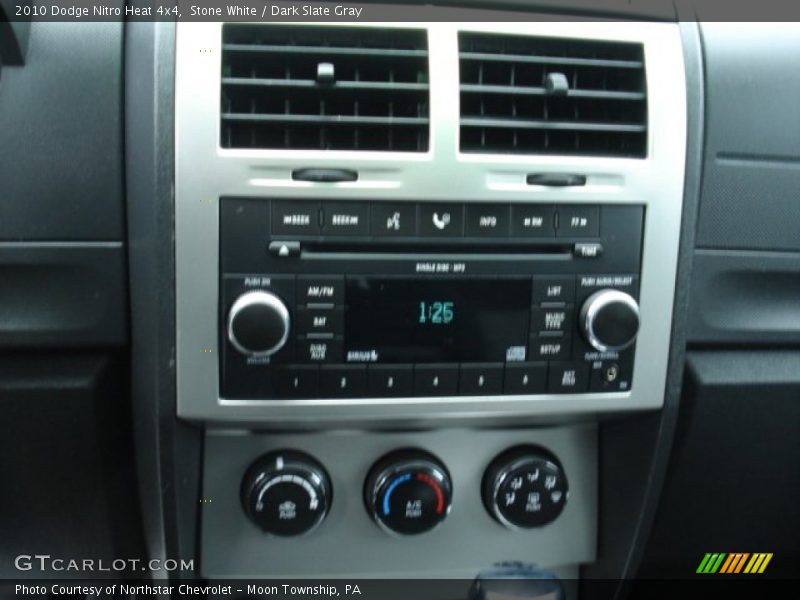 Stone White / Dark Slate Gray 2010 Dodge Nitro Heat 4x4