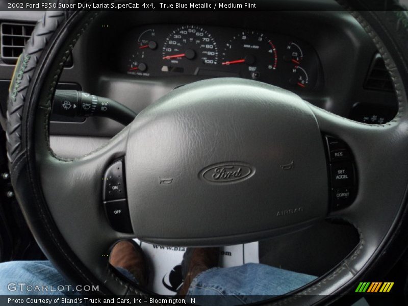 True Blue Metallic / Medium Flint 2002 Ford F350 Super Duty Lariat SuperCab 4x4