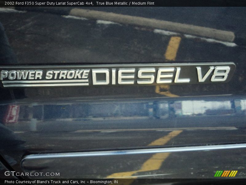  2002 F350 Super Duty Lariat SuperCab 4x4 Logo