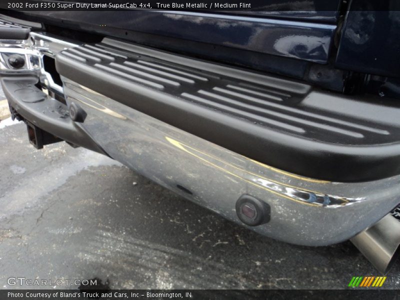 True Blue Metallic / Medium Flint 2002 Ford F350 Super Duty Lariat SuperCab 4x4