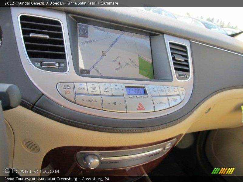 Navigation of 2012 Genesis 3.8 Sedan