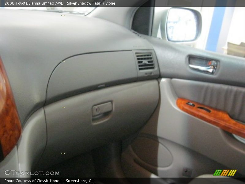 Silver Shadow Pearl / Stone 2008 Toyota Sienna Limited AWD