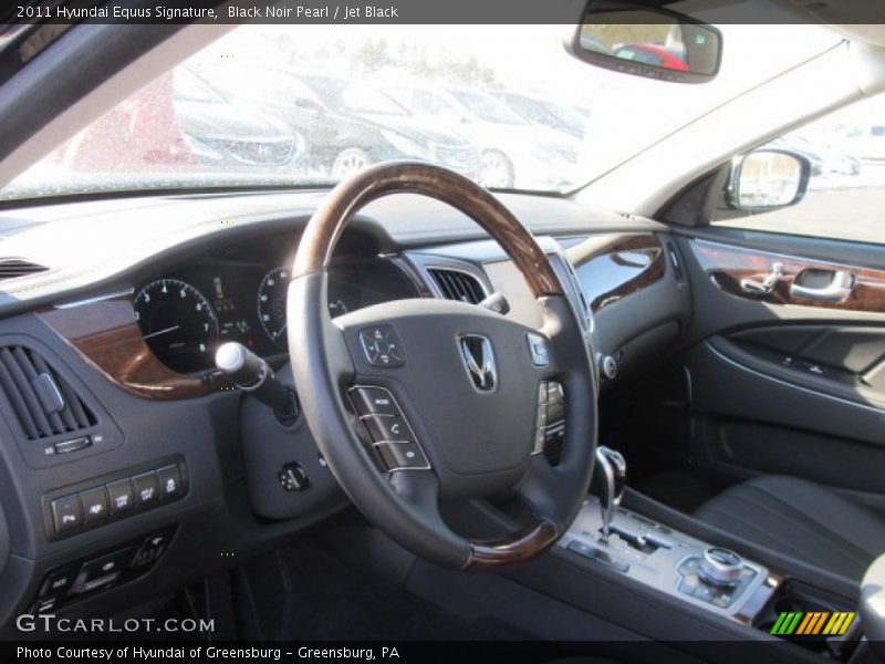  2011 Equus Signature Jet Black Interior