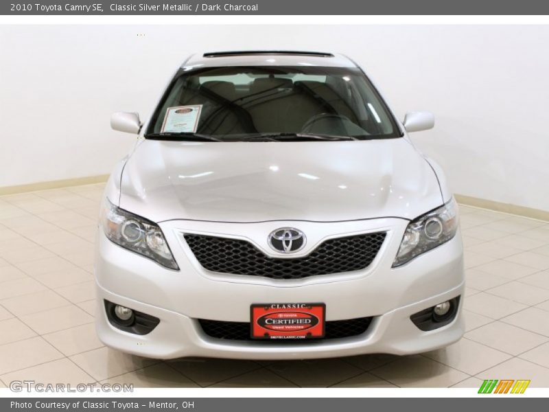 Classic Silver Metallic / Dark Charcoal 2010 Toyota Camry SE